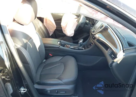 2019 Buick Envision Fwd Essence z USA, uszkodzony, nr VIN LRBFXCSA8KD025719